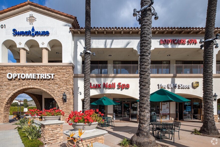 More Photos Of 1031 Avenida Pico, San Clemente Medical For Lease