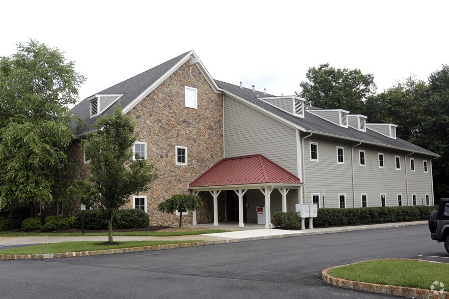 More Photos Of 1 Mill Ridge Ln, Chester Office For Lease