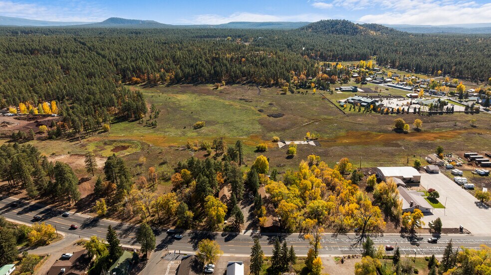 More Photos Of 2089 E White Mountain Blvd, Pinetop Hotel For Sale