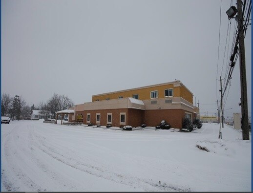 More Photos Of 7200 Transit Rd, Williamsville Hotel For Sale