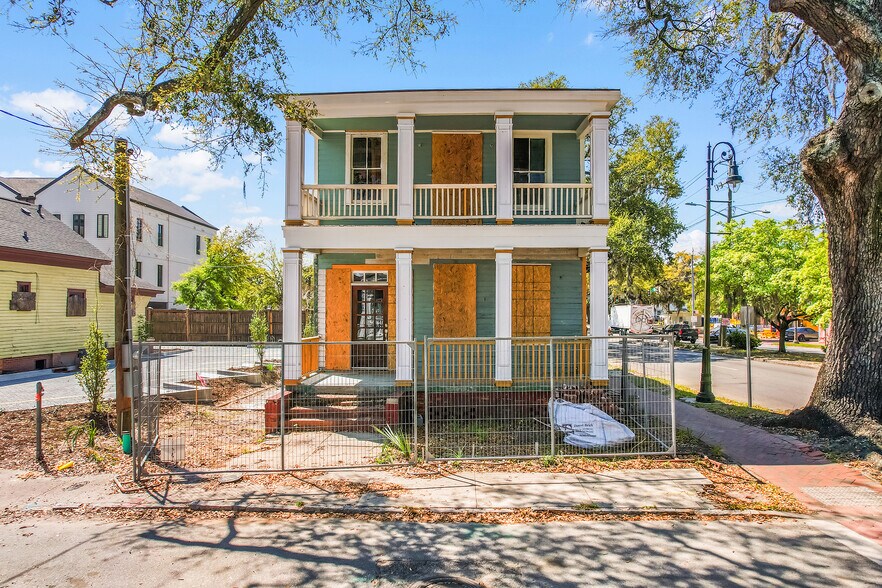 More Photos Of 423 W 42nd St, Savannah General Retail For Sale