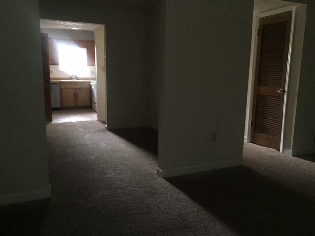 More Photos Of 305 Westchester Dr, Athens Apartments For Sale