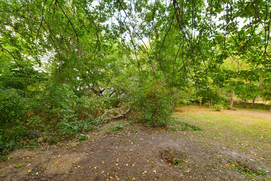 More Photos Of 1704 S 18th St, Omaha Land For Sale