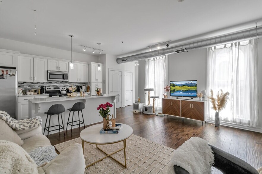 More Photos Of 888 Main St, Buffalo Office Residential For Sale