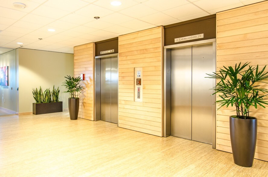 More Photos Of 3005 1st Ave, Seattle Office For Lease