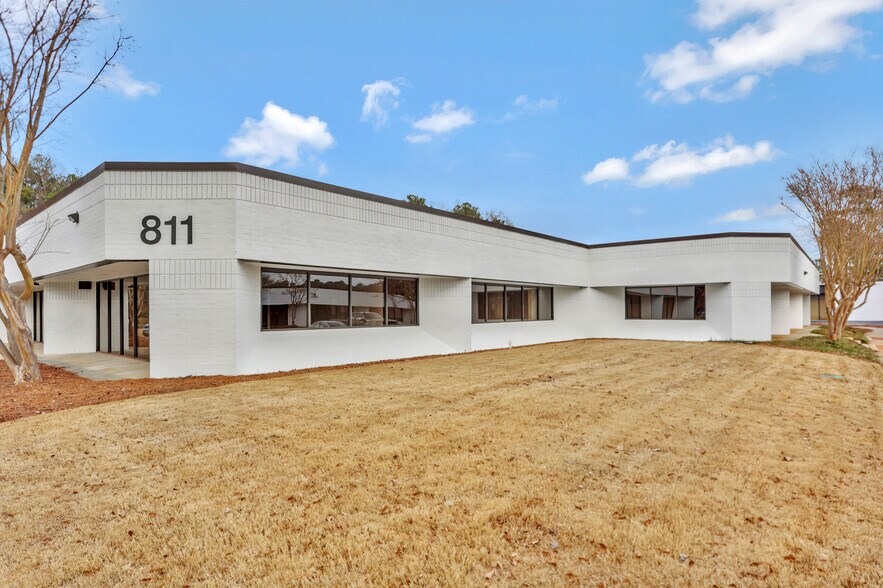 Primary Photo Of 810-830 Franklin Ct SE, Marietta Flex For Lease