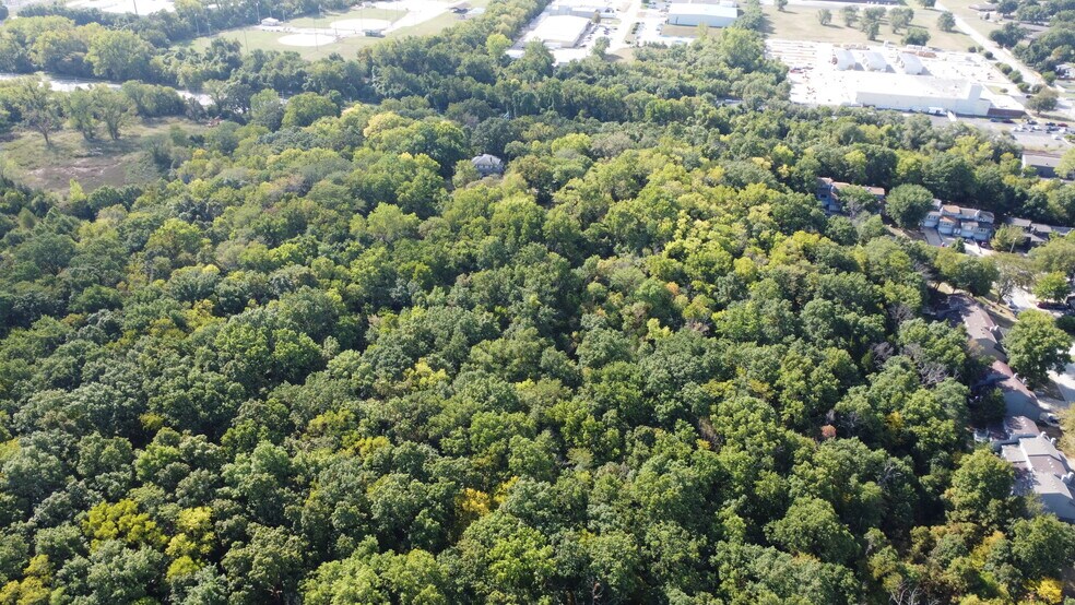 More Photos Of 10040 Kaw Dr, Edwardsville Land For Sale