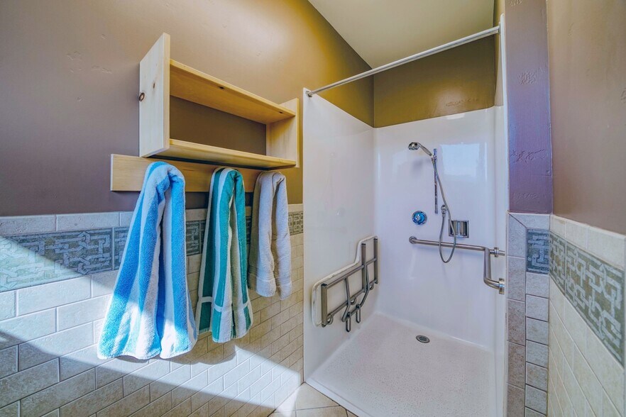 More Photos Of 12313 Soaring Way, Truckee Medical For Sale