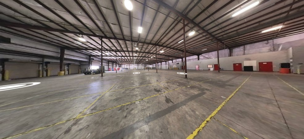 Primary Photo Of 6130 Bay Line Dr, Panama City Light Manufacturing For Lease