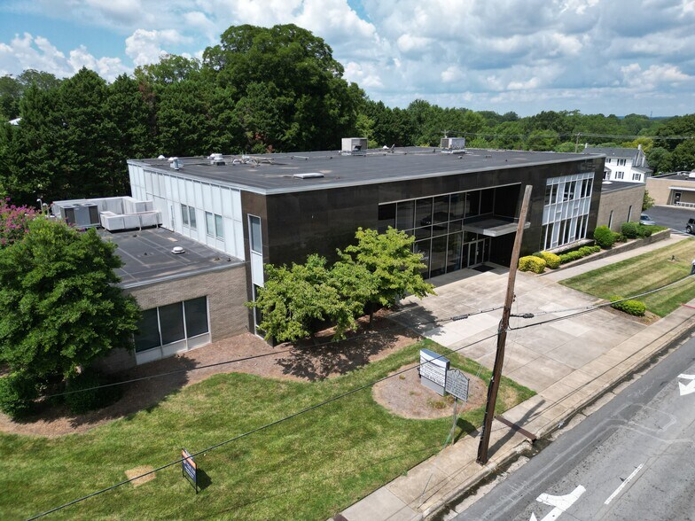 More Photos Of 507 W Innes St, Salisbury Office For Lease