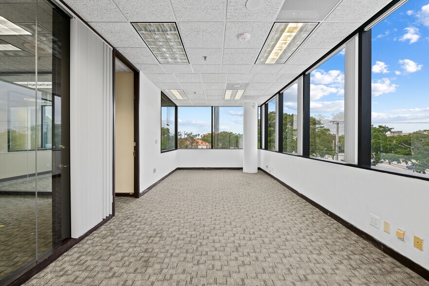 More Photos Of 4800 N Federal Hwy, Boca Raton Medical For Sale