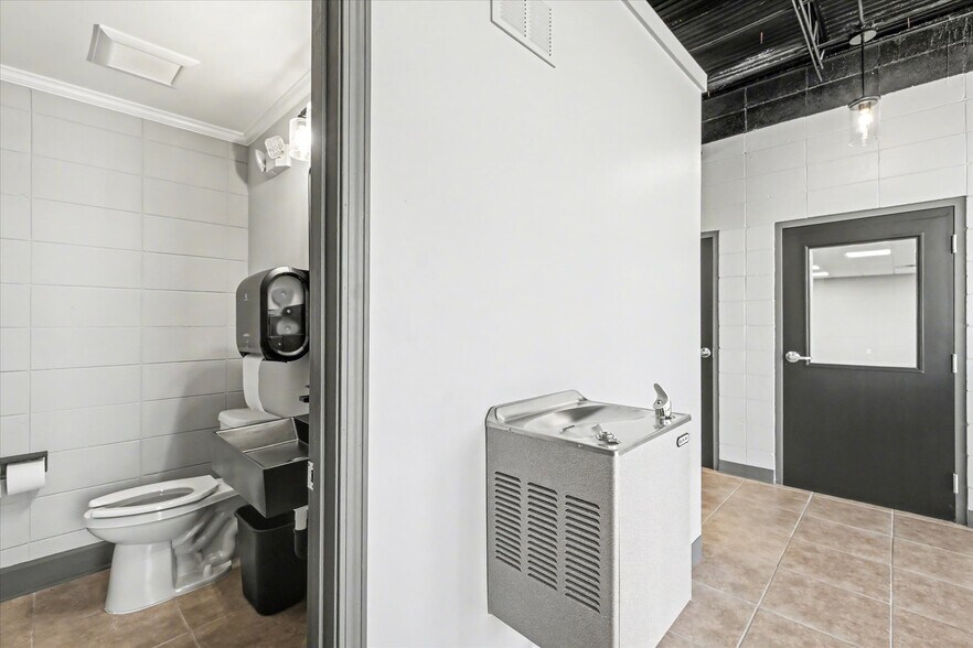 More Photos Of 369 Office Plaza Dr, Tallahassee Office For Lease