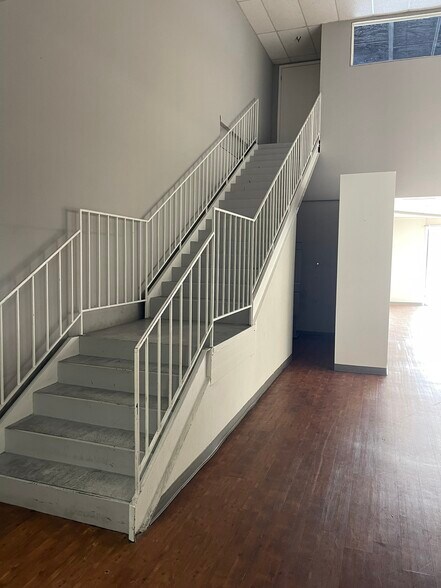 More Photos Of 5830 S Sherwood Forest Blvd, Baton Rouge Freestanding For Lease