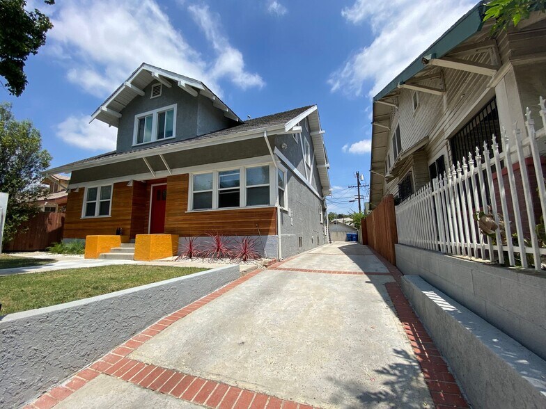 More Photos Of 208 N Coronado St, Los Angeles Apartments For Sale