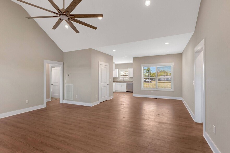 More Photos Of , Lafayette Specialty For Sale
