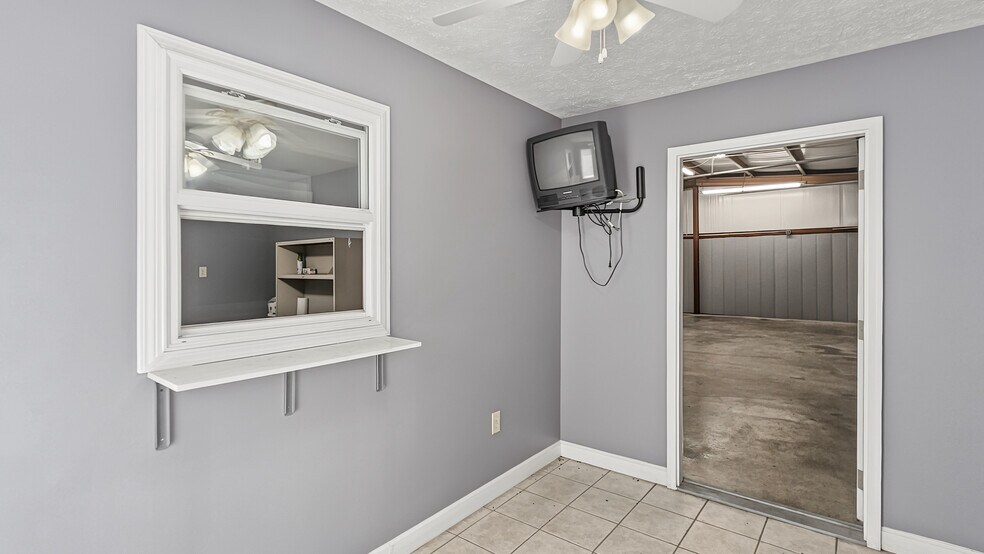 More Photos Of 14405 US Highway 72, Athens Warehouse For Sale