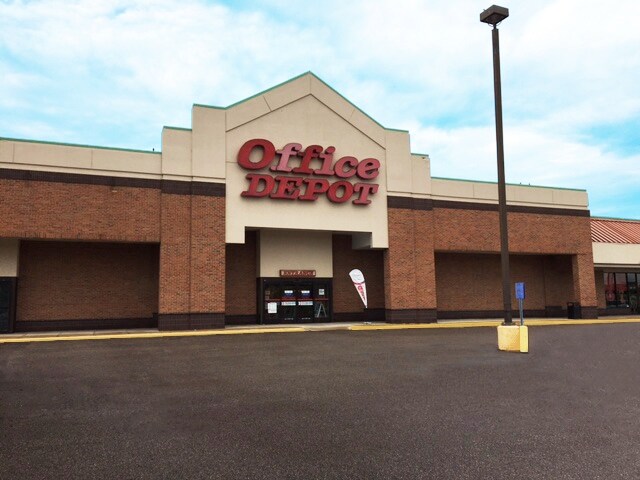 More Photos Of 12400-12490 St. Charles Rock Rd, Bridgeton Unknown For Lease