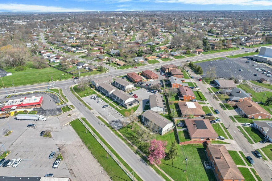 More Photos Of 1898 Baldwin Rd, Reynoldsburg Apartments For Sale