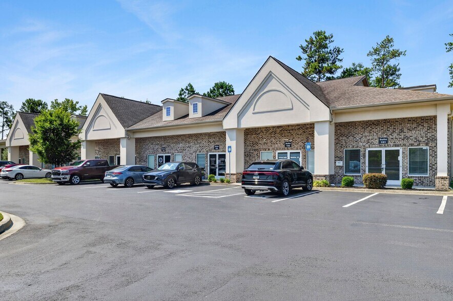 More Photos Of 122 Canal St, Pooler Medical For Lease
