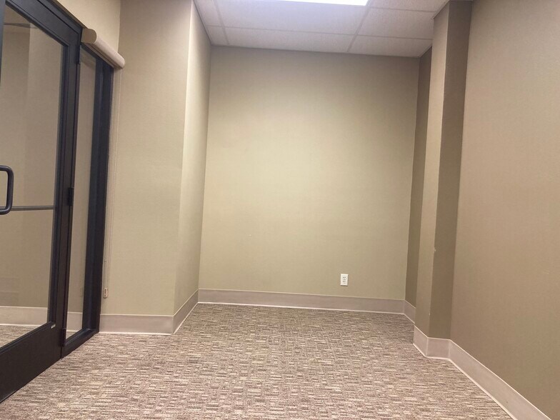 More Photos Of 105 1st St SE, Minot Apartments For Sale