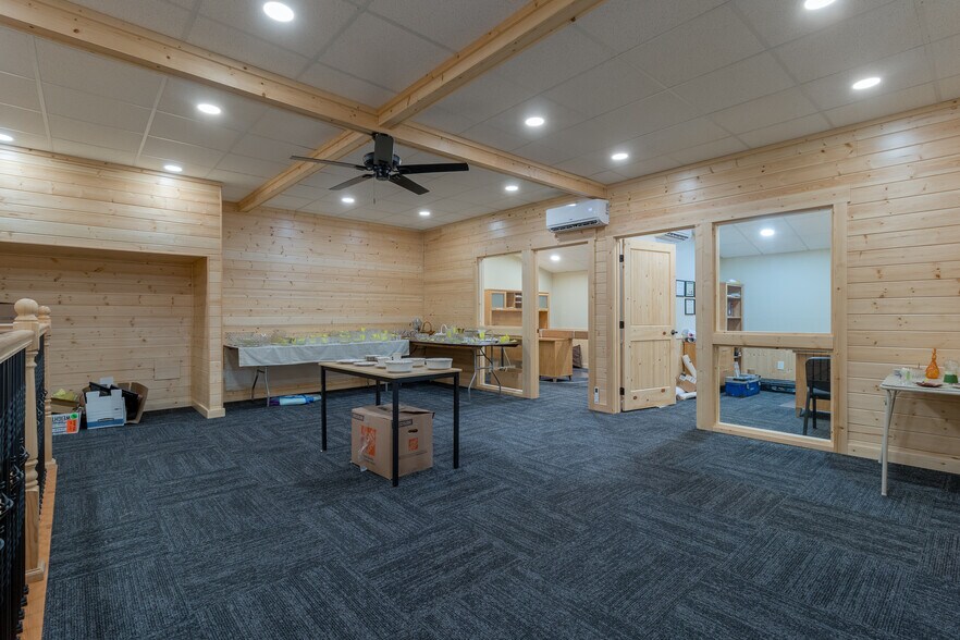 More Photos Of 618 Industrial Ct, Walla Walla Warehouse For Sale