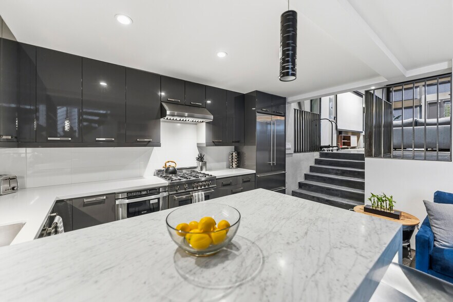 More Photos Of 2459 Lombard St, San Francisco Storefront Retail Residential For Sale
