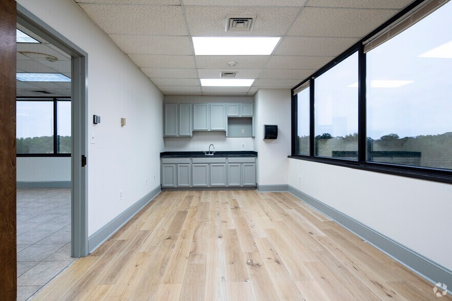 Photo of 5th Floor Ste 