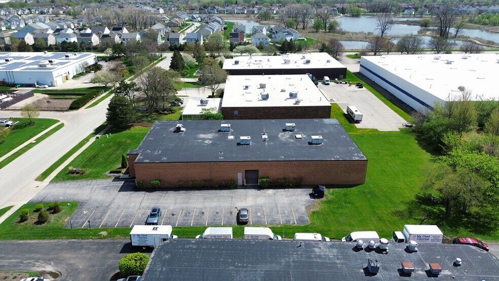 More Photos Of 2768 Golfview Dr, Naperville Manufacturing For Sale