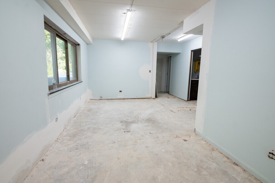 More Photos Of 6600 W College Dr, Palos Heights Medical For Sale