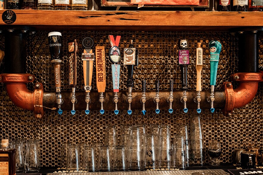 More Photos Of 523 York Rd, Towson General Retail For Sale