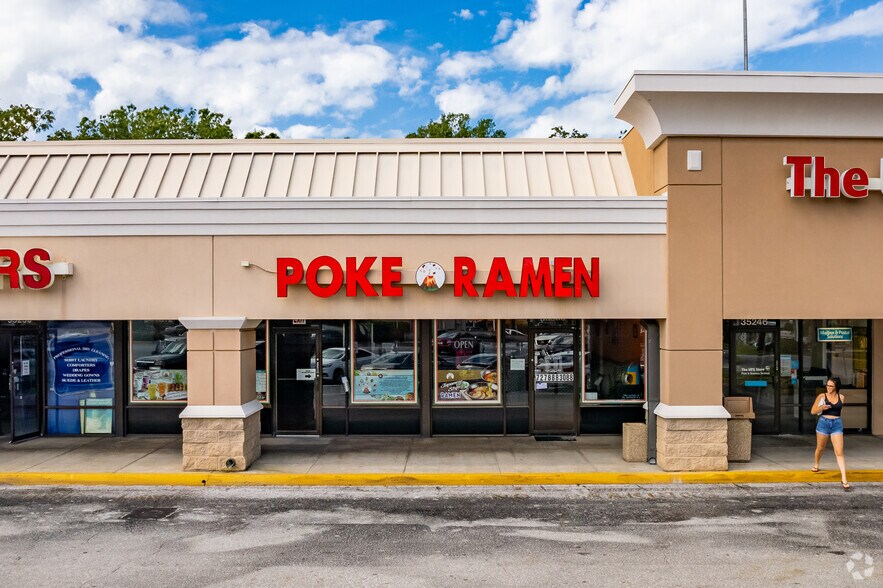 More Photos Of 35104 US Highway 19 N, Palm Harbor Unknown For Lease