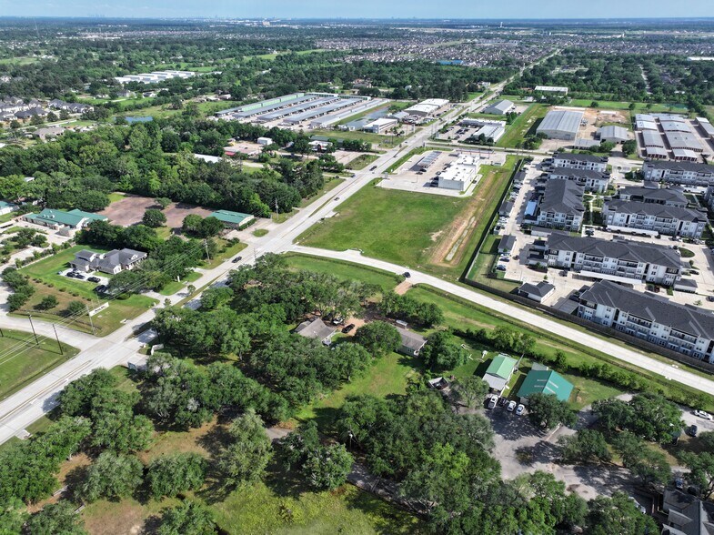 More Photos Of 16607 Mueschke Rd, Cypress Office Residential For Sale