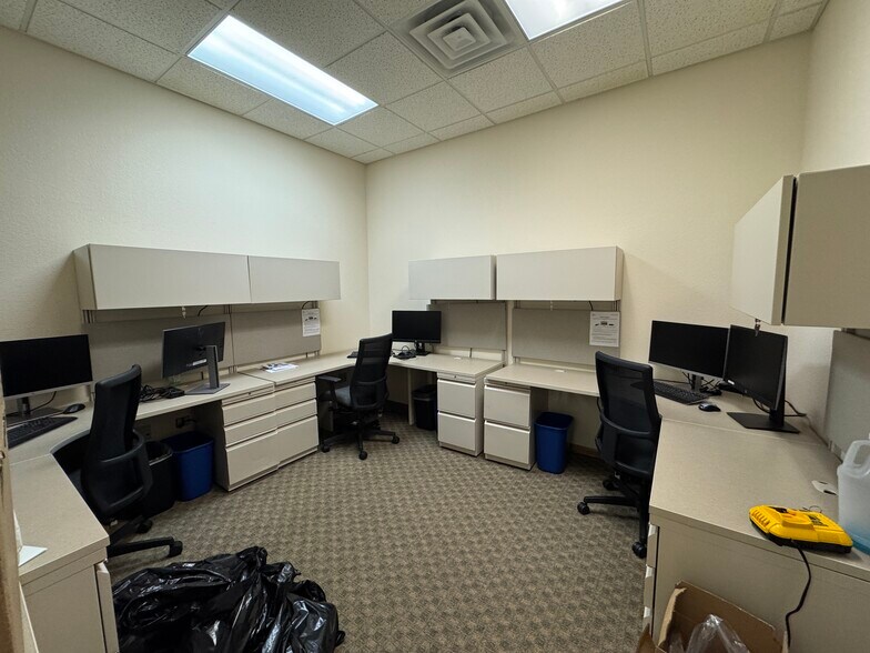 More Photos Of 300 S Pelham St, Rhinelander Office For Sale