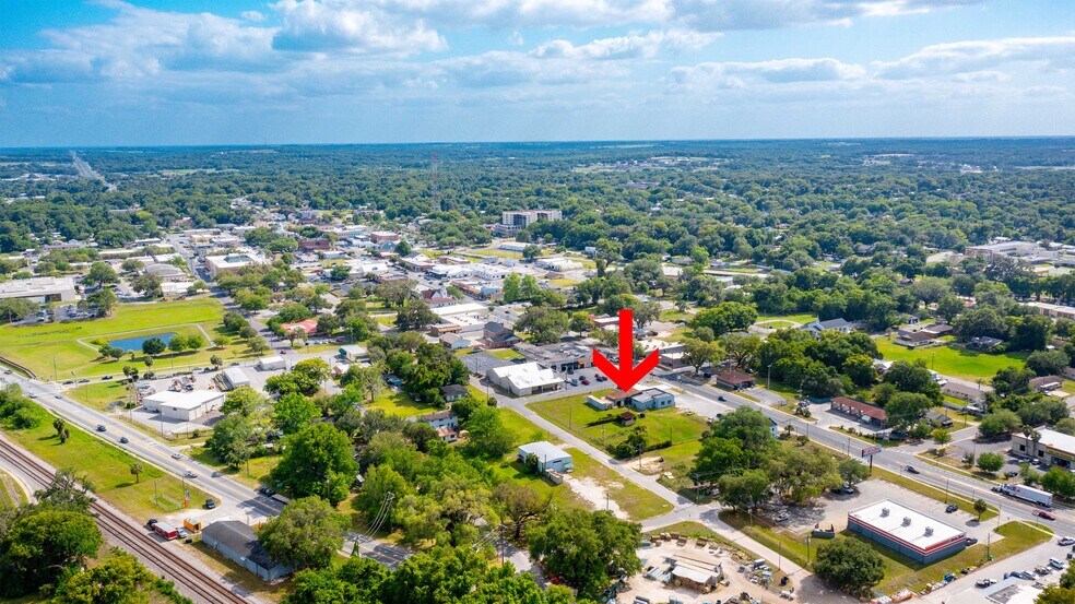 More Photos Of 14602 7th St, Dade City Storefront Retail Office For Lease