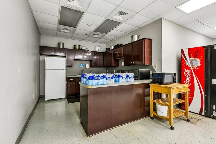 More Photos Of 38963 Highway 23, Buras Warehouse For Sale