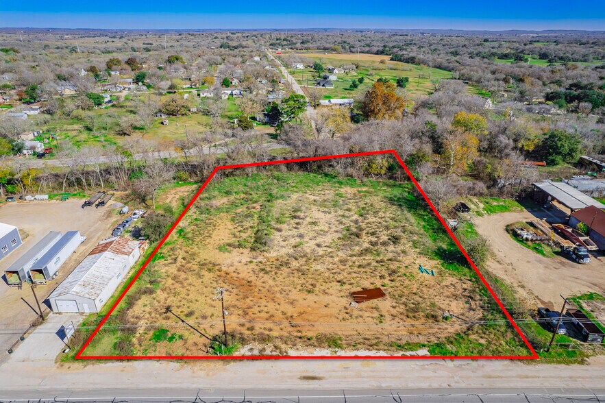 More Photos Of 1561 Pierce Street, Luling Land For Sale