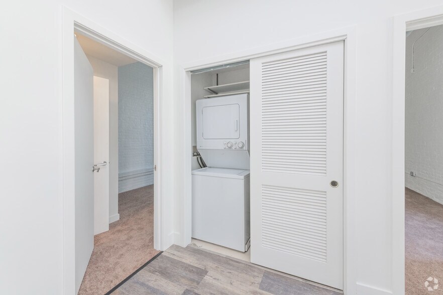 More Photos Of 166 Valley St, Providence Apartments For Sale