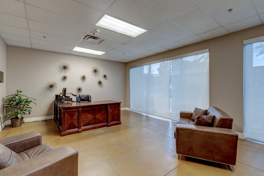More Photos Of 200 Hoover Ave, Las Vegas Multifamily For Sale