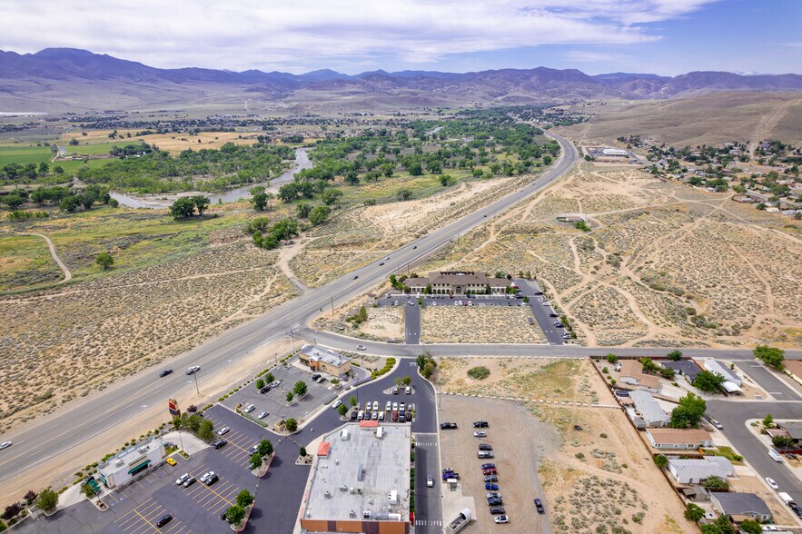 More Photos Of 5 Pine Cone Rd, Dayton Office For Lease