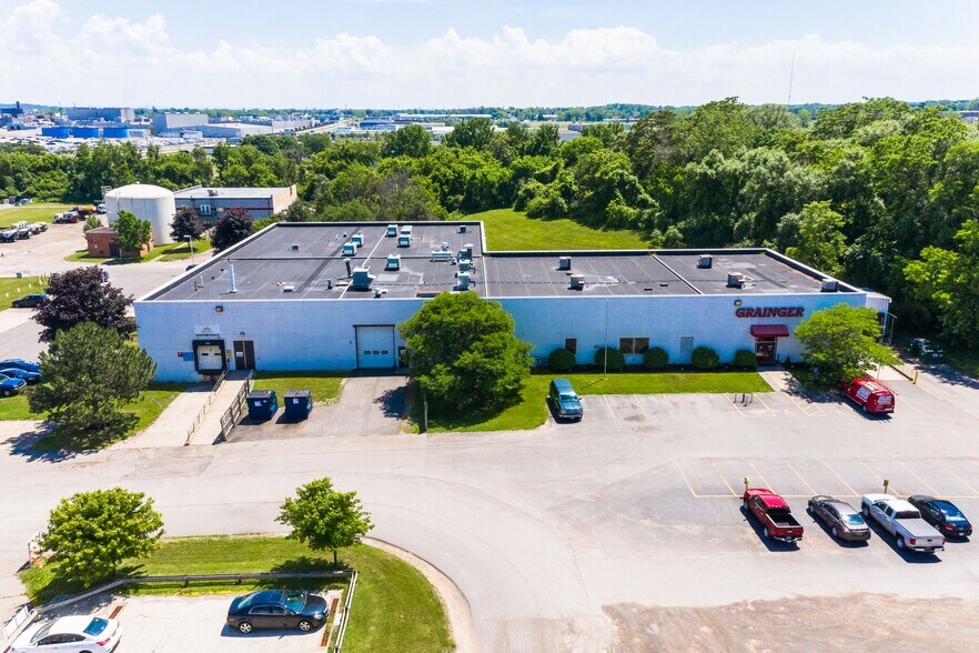 More Photos Of 1999 Mount Read Blvd, Rochester Manufacturing For Lease