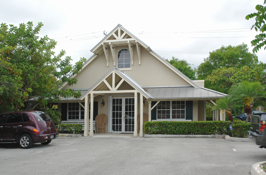 Primary Photo Of 298 NE 2nd Ave, Delray Beach Office For Sale