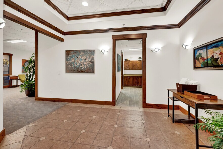 More Photos Of 8915 S 700 E, Sandy Office For Sale