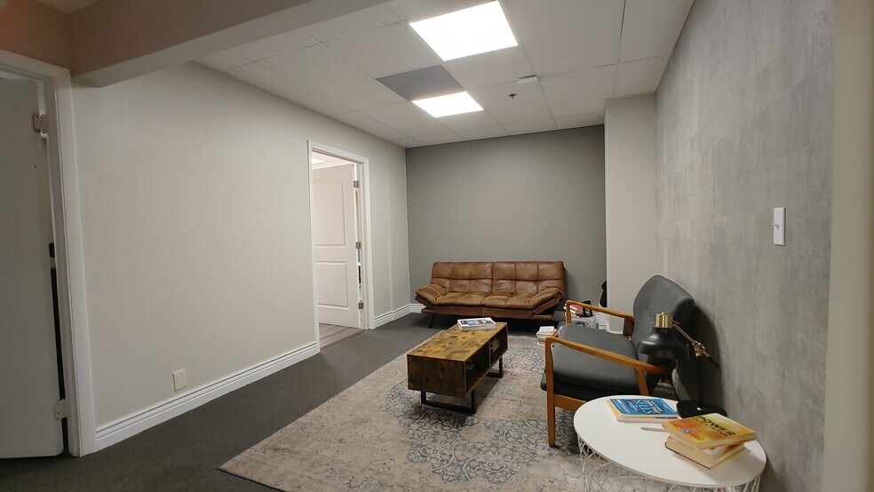 More Photos Of 2405-2425 N University Dr, Coral Springs Loft Creative Space For Lease