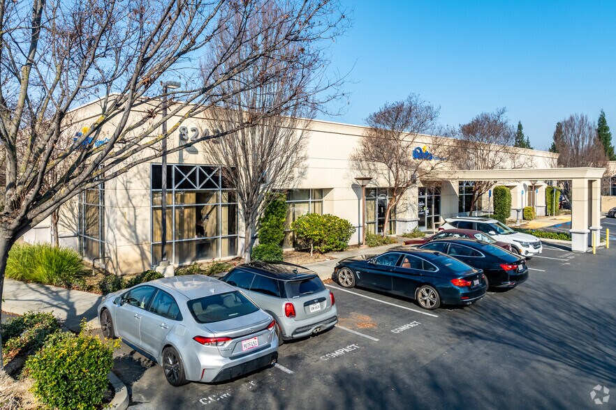 More Photos Of ,  Office For Sale