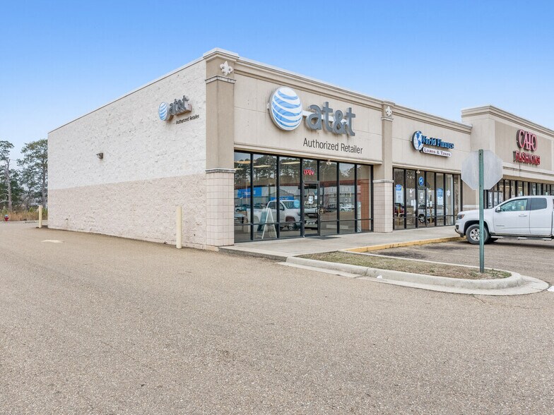 More Photos Of 771 Sterlington Hwy, Farmerville General Retail For Lease