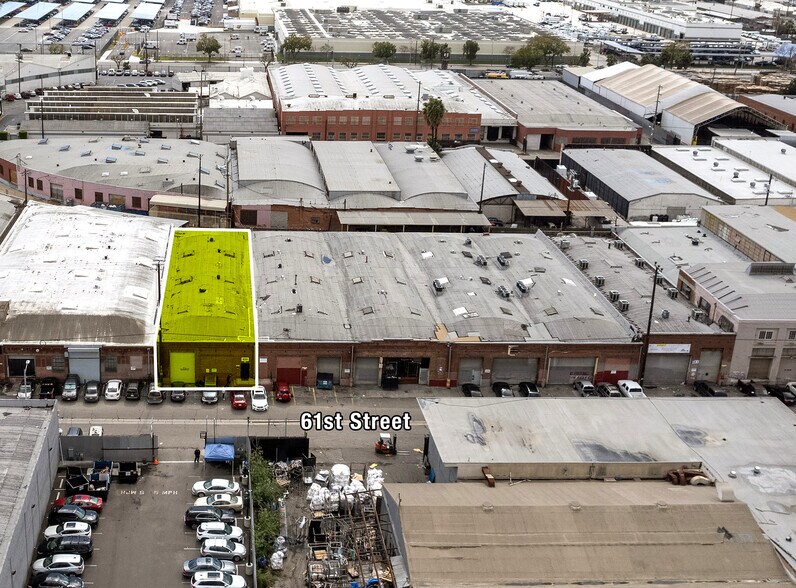 More Photos Of 930 E 61st St, Los Angeles Warehouse For Lease