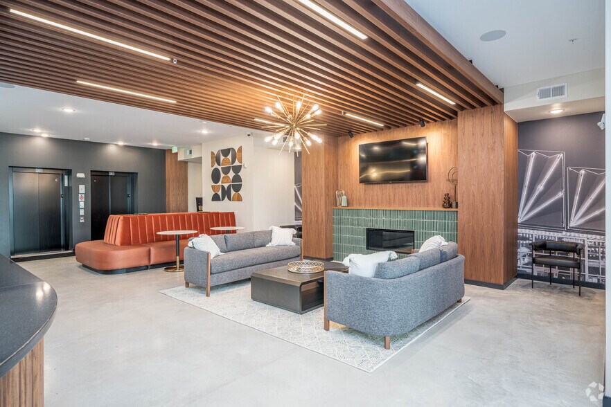 More Photos Of 1118 Mainstreet, Hopkins Apartments For Lease