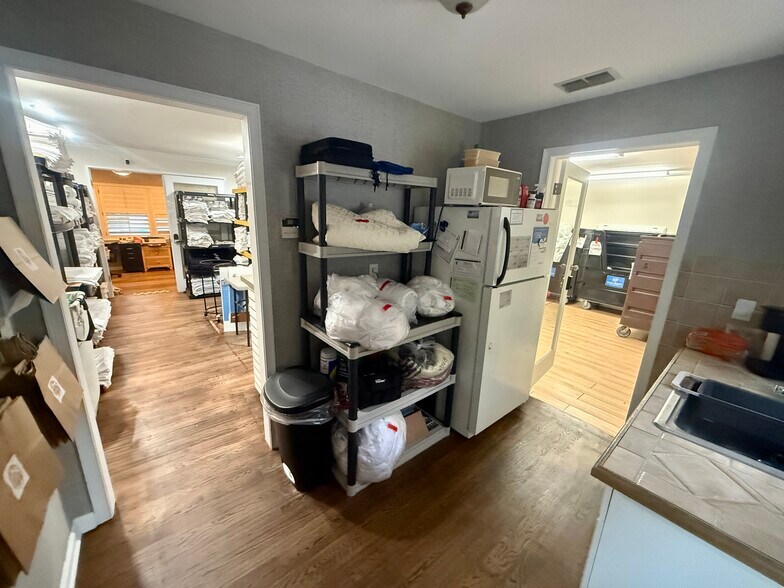 More Photos Of 2477 Sadler Rd, Fernandina Beach Office For Lease