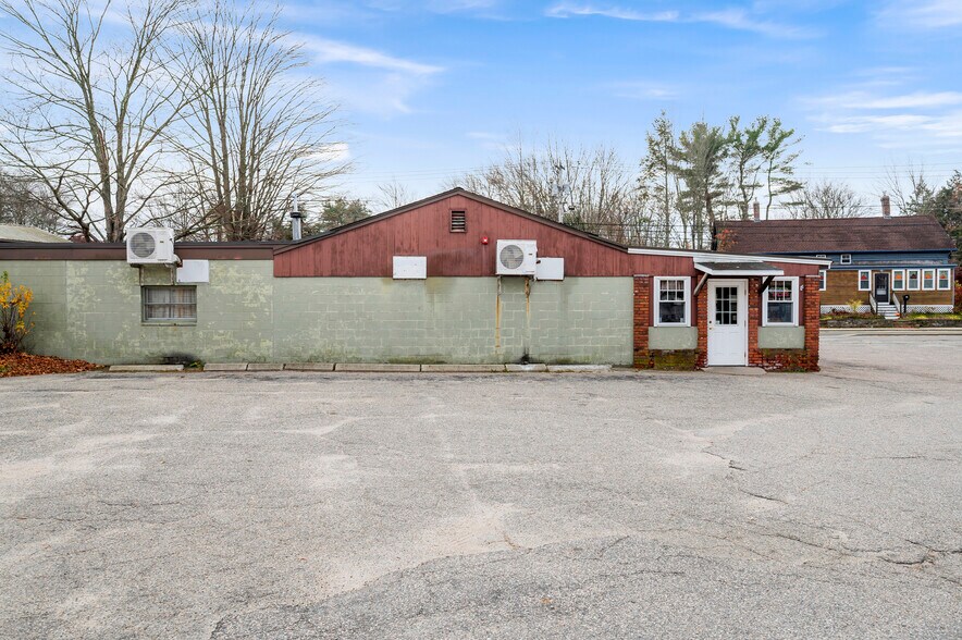 More Photos Of 405 Church St, Pascoag Restaurant For Sale