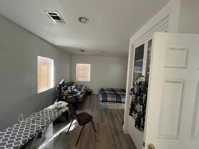 More Photos Of 10825 Silicon Ave, Montclair Industrial For Sale